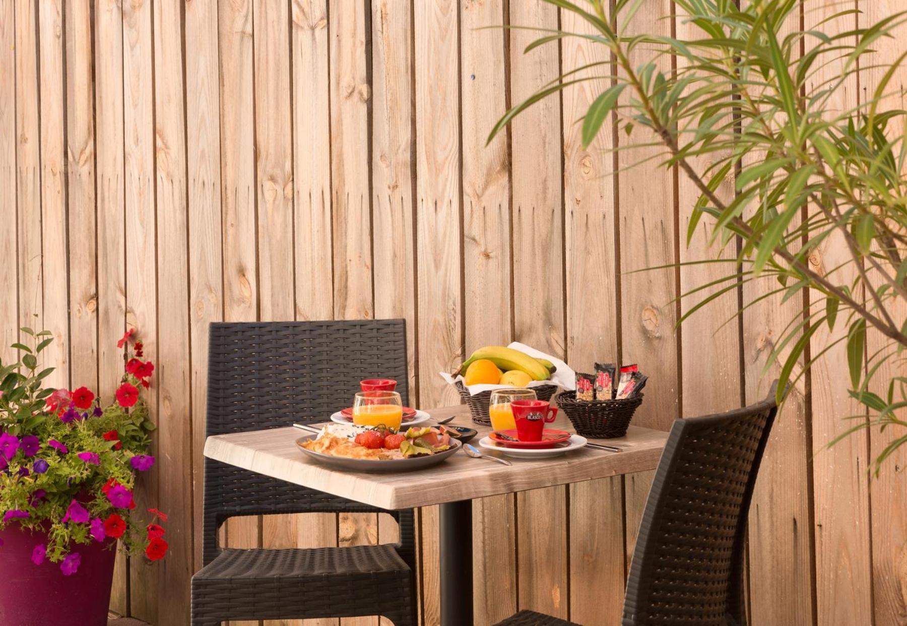 Hotel Les Sources Vernet-les-Bains Exterior foto